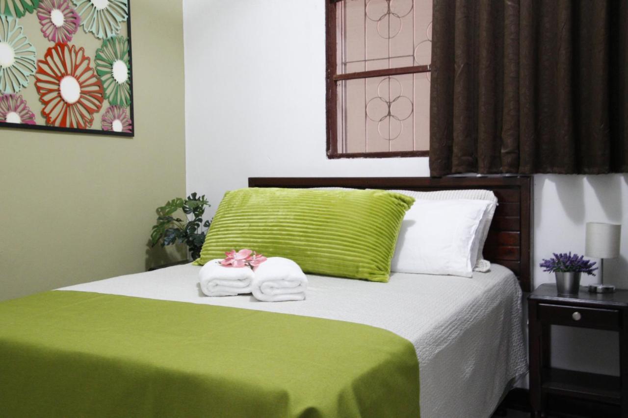 Amina Inn Флорес Экстерьер фото