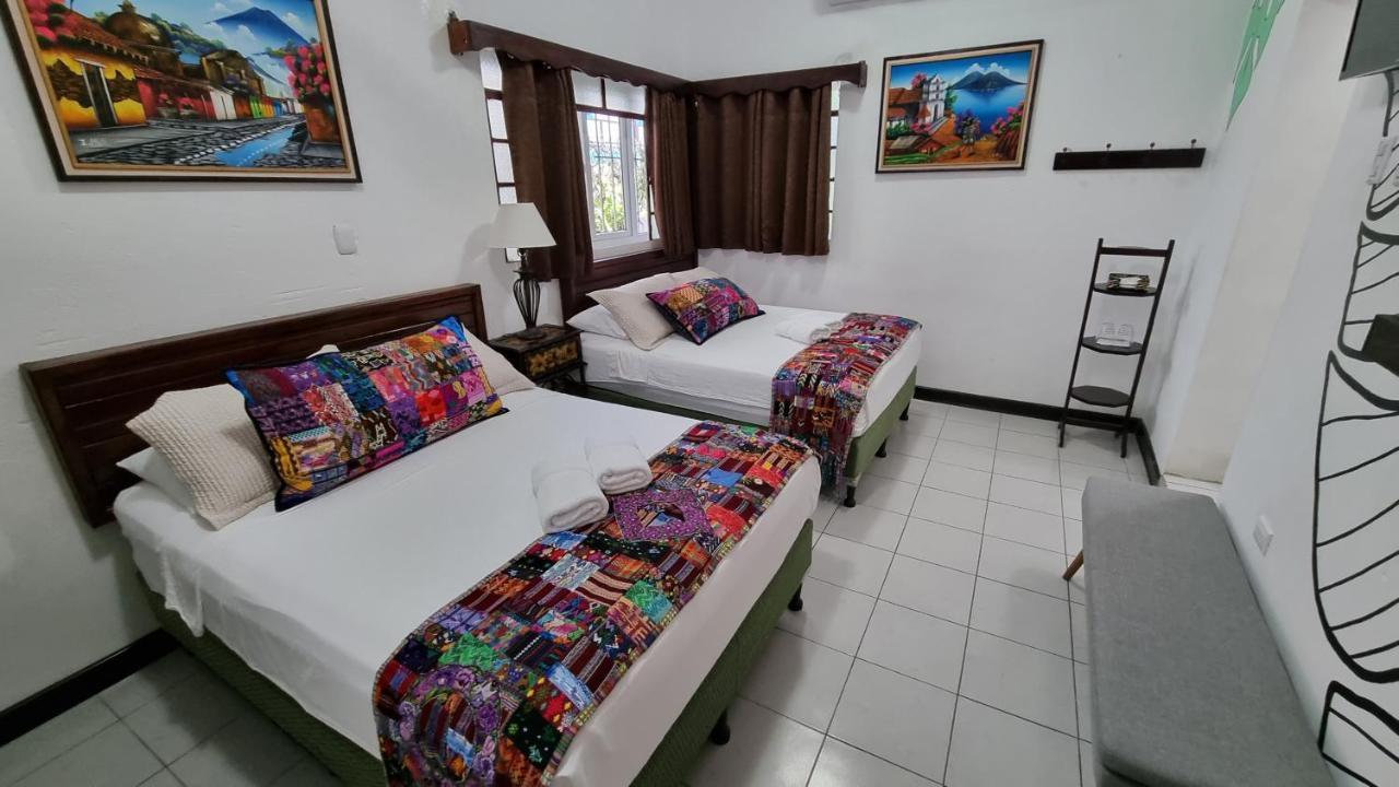 Amina Inn Флорес Экстерьер фото