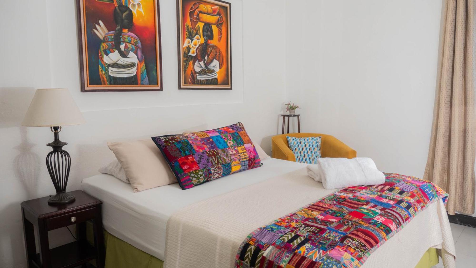 Amina Inn Флорес Экстерьер фото